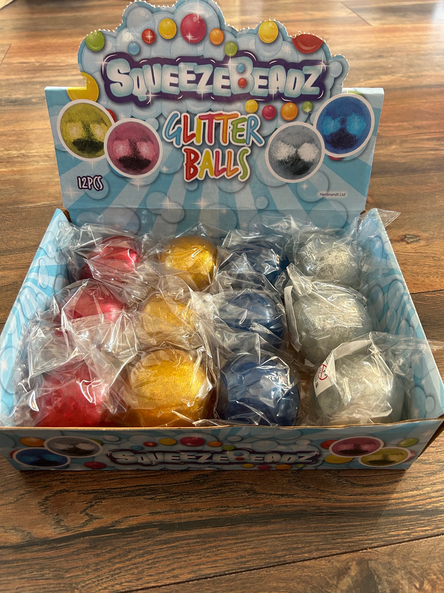 Squeeze beads glitter stress ball
