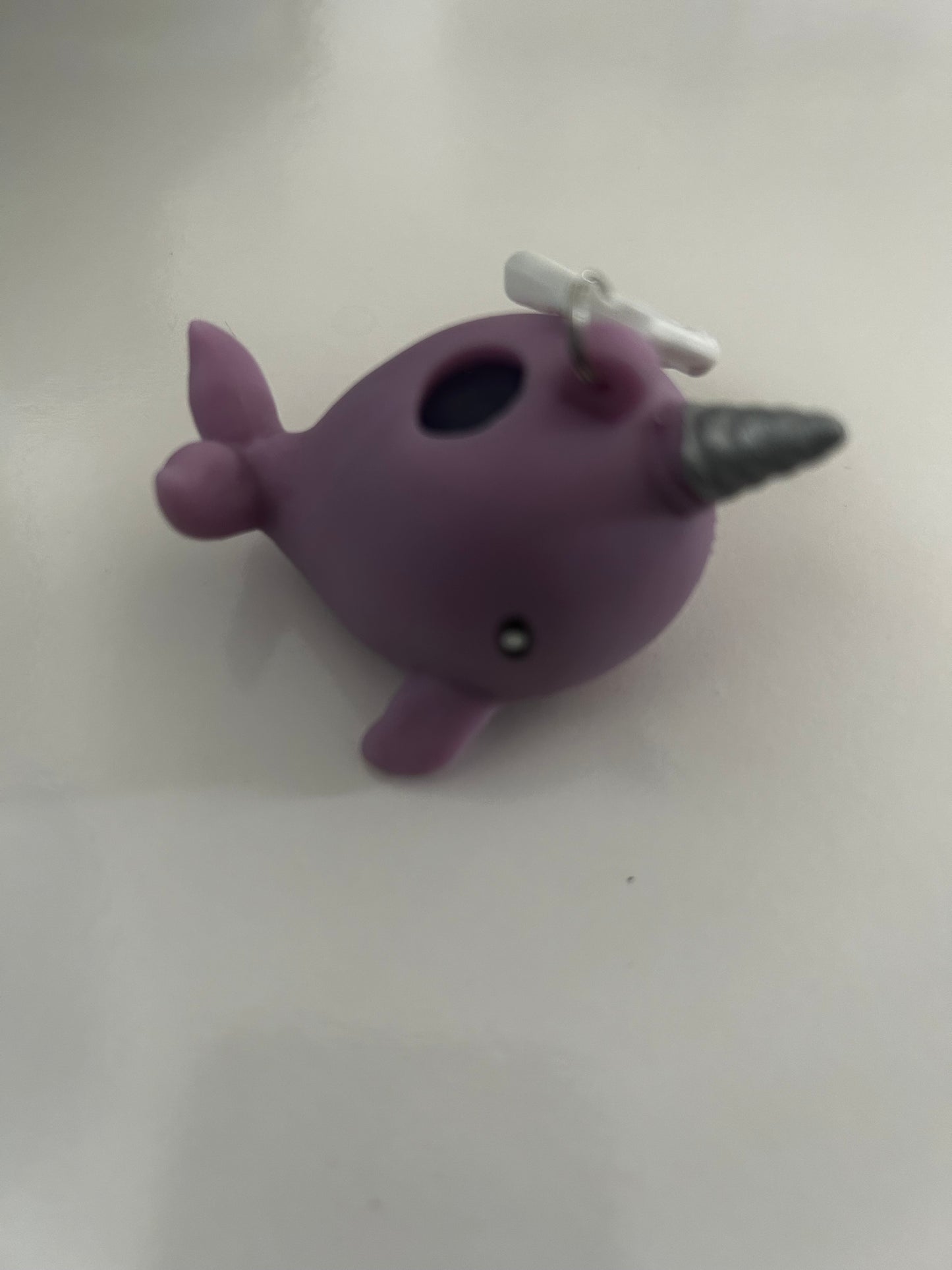 Cute narwhal bag clip keychain